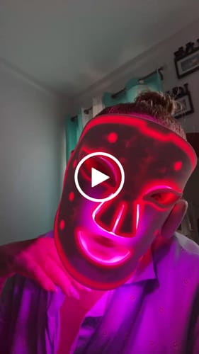 Customer video review of INIA GLOW Wireless Red Light Therapy Mask