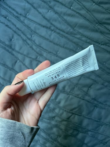 Alisa S. review of Nomierinošs krēms ar resveratrolu Dr. Althea 345 Relief Cream image 1 out of 1