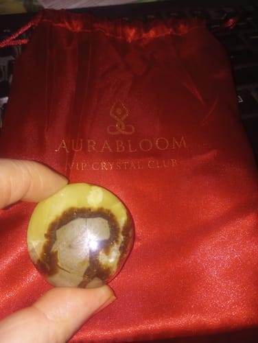 Customer photo review of VIP Crystal Club • Monthly Crystal Tester