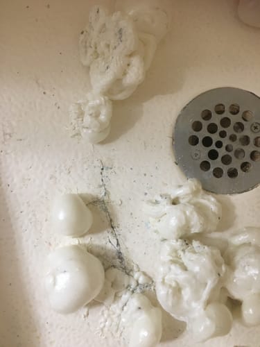 undefined review of Floor Crack Repair - Tub and Shower Repair Kit image 1 out of 3