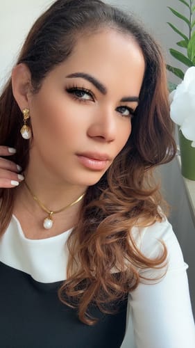 Ladismay D. review of line image 1 out of 1