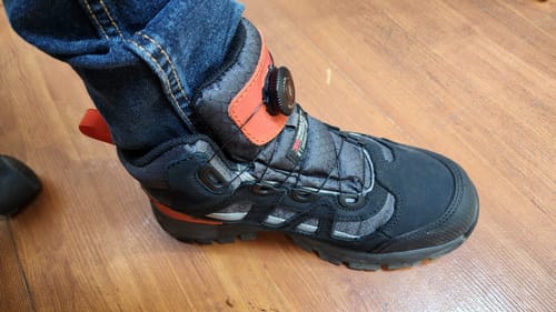 Customer photo review of Botín de Seguridad Lippi Ventus Pro Rojo