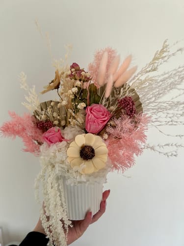 Customer photo review of 2025 Mother's Day Standard Vase - Limited Edition