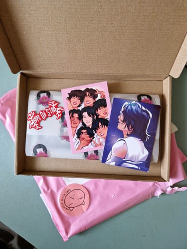 Customer photo review of Min Meow Acrylic Charms