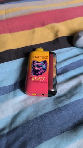 Cecile G. review of AirMez - X-Beats 40000 - Écouteur Smart Vape 2-en-1 - Puff Jetable / Vape Disposable 2% Nicotine image 1 out of 1
