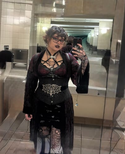 Customer photo review of DAISY THE DAYSTALKER PENDANT