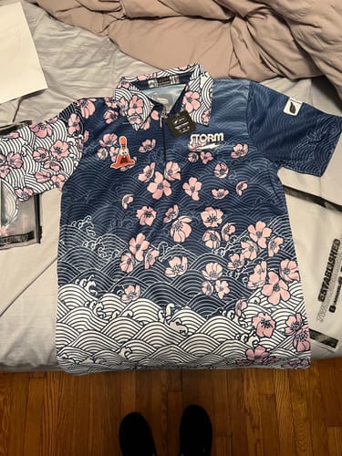 Customer photo review of MISAKI MUKOTANI 2022 - FLOWERS - BOWLING JERSEY