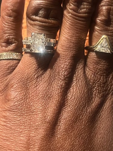 Customer photo review of Group Order art deco elegant triangle moissanite/colored gem 10k engagement ring