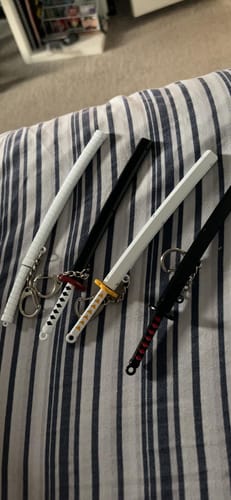 Customer photo review of Mini Katana Keychain