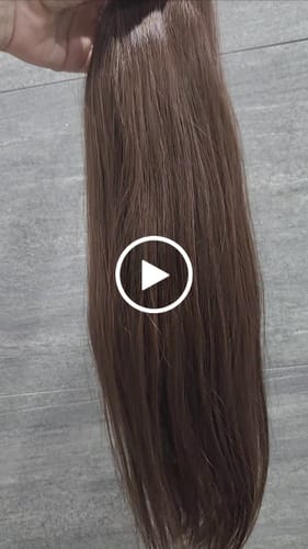 Customer video review of 18 Inch Machine Weft Hair Extensions