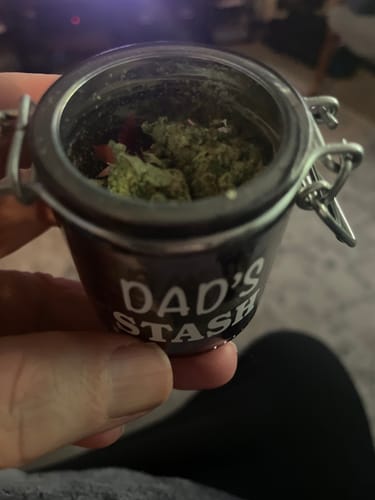 Customer photo review of Blue Dream - 4 Grams (Sativa)