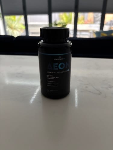 Customer photo review of AEON™ NAD+ Liposomal Longevity Complex with Nicotinamide DUO™