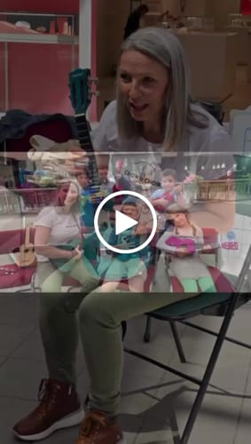 Customer video review of Everyday womens tagless tee