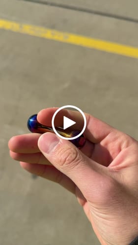 Customer video review of Titanium Fidget Bone by kaiko