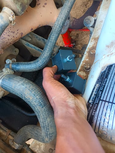 Customer photo review of Engine Mounting Lh , Rh Nissan 120Y,1200 Ldv,140Y,1400 Ldv