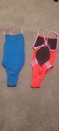 Bethany review of LENNOX ONE PIECE || Ruby|Fairy Floss image 1 out of 1