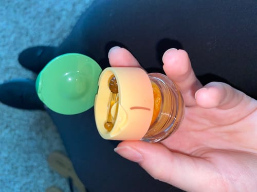 Customer photo review of Peach Bee Balm