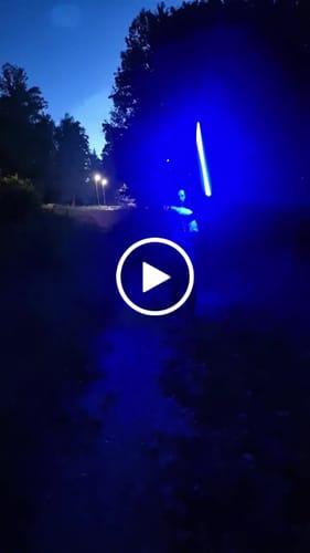 Customer video review of Thin Neck Saber - Model Kenobi