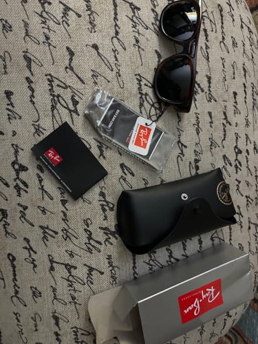 Customer photo review of Lentes De Sol Rb Phil Rb4426n Carey Azul Obscuro