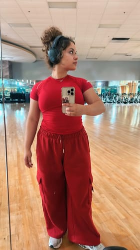 Customer photo review of W272 Classic Cargo Jogger