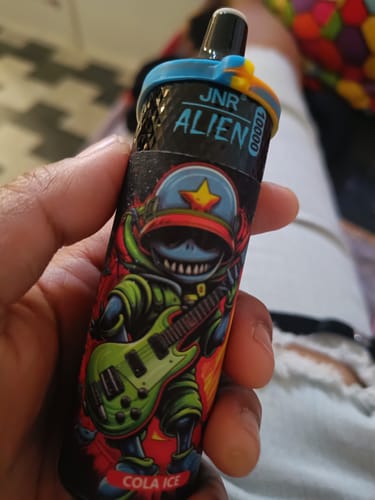 Customer photo review of JNR Alien 10000 Puffs Disposable Vape