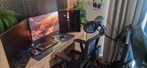 Customer photo review of EVO Ergonomic Chair