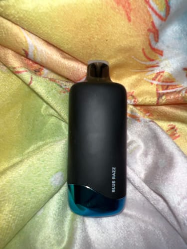 Customer photo review of Blue Razz CBD Vape Pen