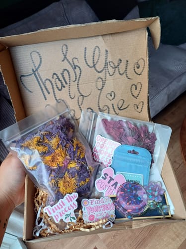 Customer photo review of PRE ORDER Blue Lotus Whole Flower (Nymphaea caerulea)