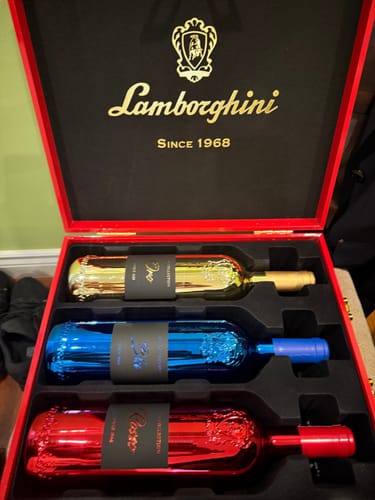 Customer photo review of Lamborghini LUXE Red Collection with Gift Set