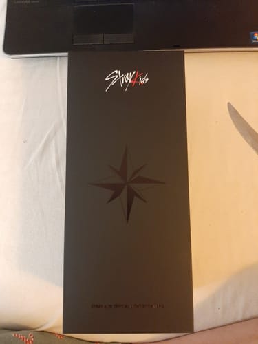 Customer photo review of STRAY KIDS - OFFICIAL LIGHT STICK VER.2