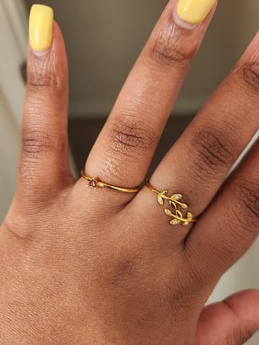 Customer photo review of Courage Dear Heart Dainty Garnet Heart Ring