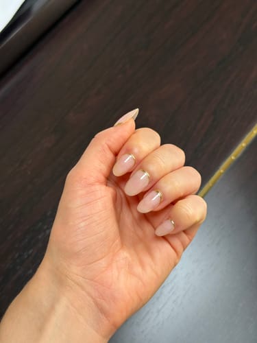 Customer photo review of Golden Crescent - Press On Nails