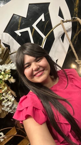 Customer photo review of Peruca Lauane Castanho Luzes F2/27 com Franja (Premium)