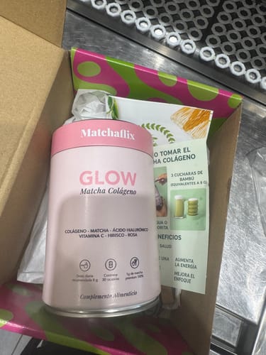 Customer photo review of Glow Matcha Colágeno