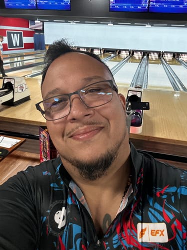 Customer photo review of EBONITE - THE ONE REVERB - BOWLING JERSEY