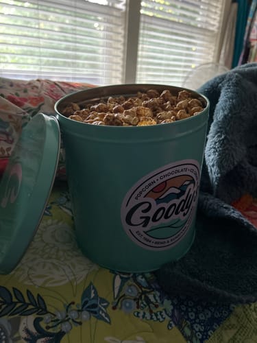 Customer photo review of Small Popcorn Tin