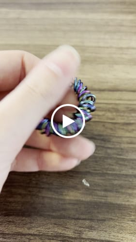 Customer video review of Oil Slick Small Centipede Stainless Steel Fidget