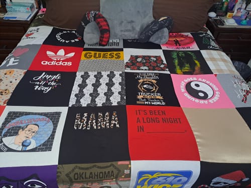 Customer photo review of T Shirt Quilt by Project Repat