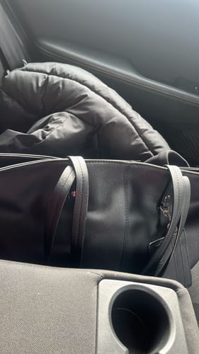 Customer photo review of Cartera Tote Mate Tarjetero