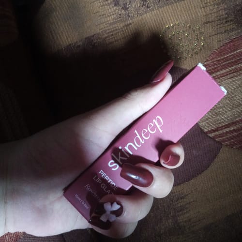 Abeeha A. review of Peptide Lip Glaze image 1 out of 1