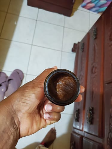 Customer photo review of 100% Unrefined Batana Oil 4 oz