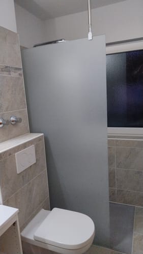 Customer photo review of SONNI Walk In Dusche Duschabtrennung Duschwand Nano Vollsatiniert ESG-Glas Glasstärke 8/10mm Breite 80-160cm