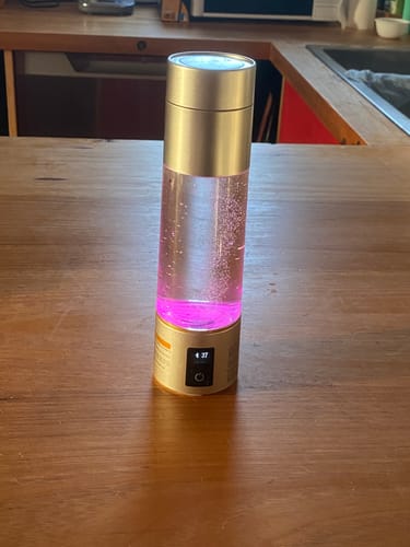 Customer photo review of Evolved H2O® Advanced Hydrogen: Core Bottle