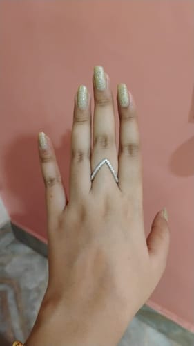 Customer photo review of Silver Beautiful Vanki Ring