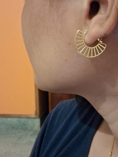 Customer photo review of Golden Tracks Hoop Earrings