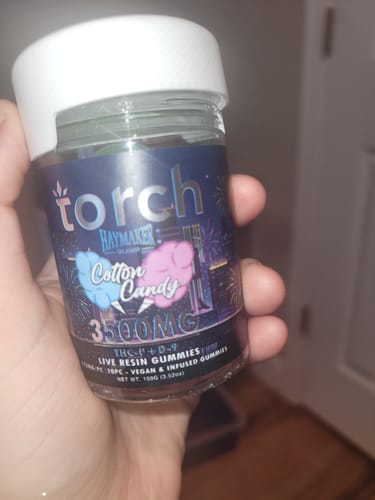 Customer photo review of Cotton Candy - Torch Gummies 3500MG