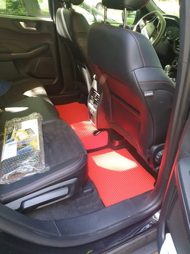 Customer photo review of Kofferraumwanne nach Maß