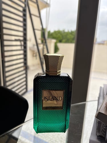 Customer photo review of Khadlaj Island Extrait De Parfum For Unisex