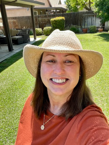 Customer photo review of Packable Sun Hat Nativo