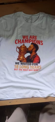 Customer photo review of RCB- We are Champions Limited Edition. -- Tribute to all RCB/ KingKohli Fans.